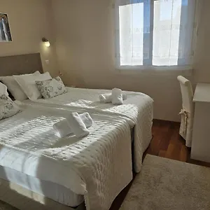 Apartman Luana With Private Jacuzzi, Zára