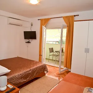 Gostinjska kuća El Mirador With Balcony, Zadar