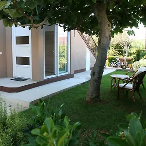 Apartman Tiana, Zára