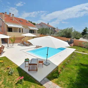Villa Zupan, Zadar