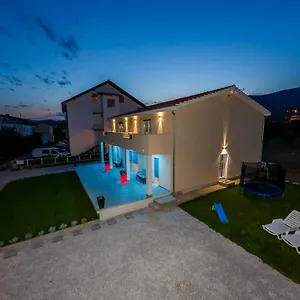 Lavender & Mint Apartament Kaštela