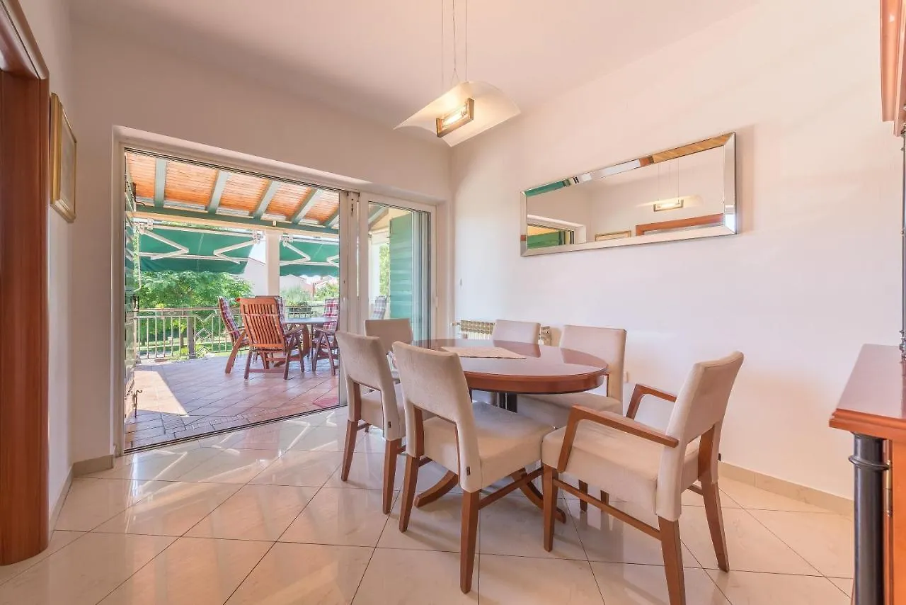 Villa Lux Nina With Six Bedrooms, Private Pool, Sauna Zadar