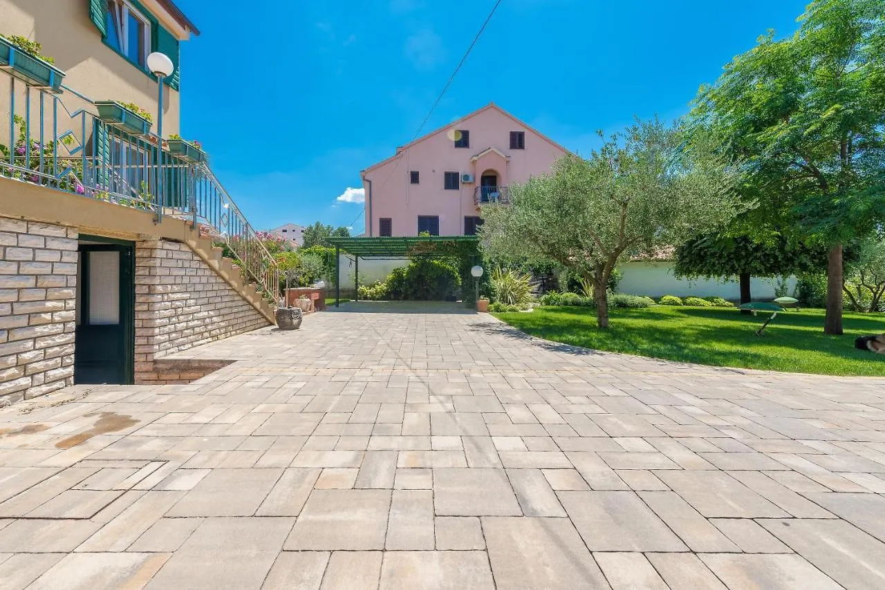 Villa Lux Nina With Six Bedrooms, Private Pool, Sauna Zadar Croatia