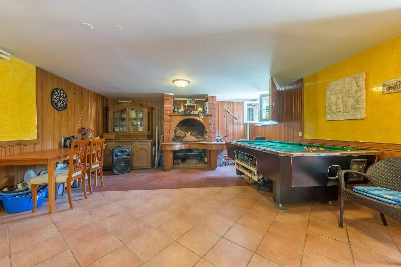 Villa Lux Nina With Six Bedrooms, Private Pool, Sauna Zadar 0*,  Croatia