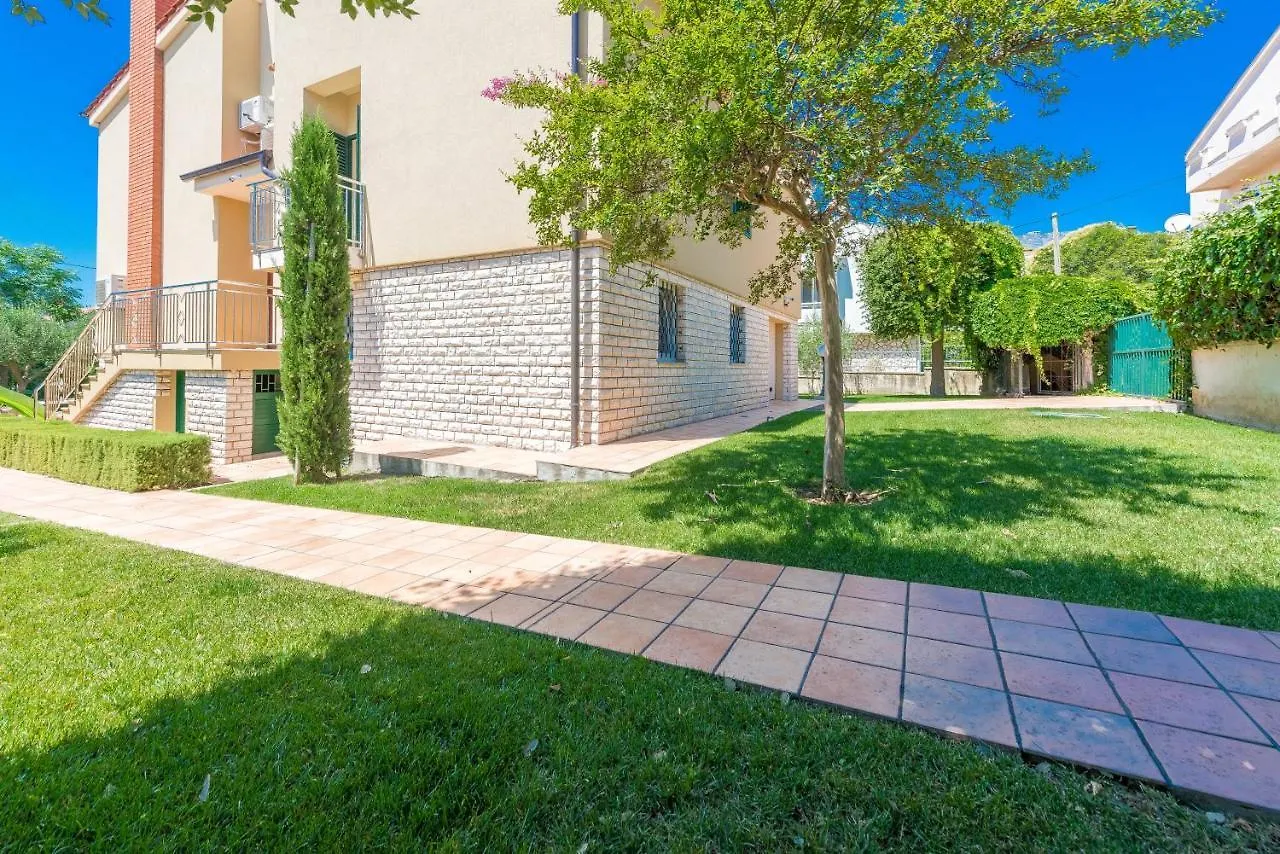 Villa Lux Nina With Six Bedrooms, Private Pool, Sauna Zadar Croatia