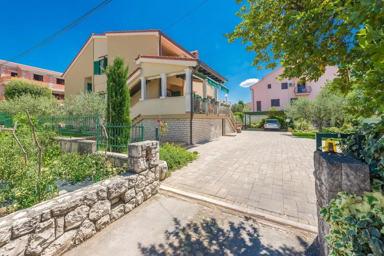 Villa Lux Nina With Six Bedrooms, Private Pool, Sauna Zadar Croatia